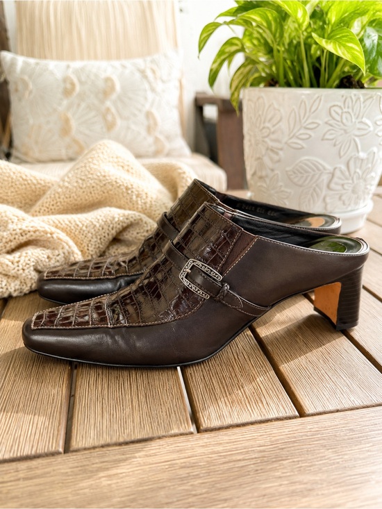Brighton Shoes - Brighton Tiana Brown Leather Croc Embossed Mule Heels Buckle Loafers Size 8M